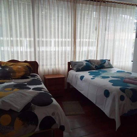 Casa De Flores Baños Esterno foto