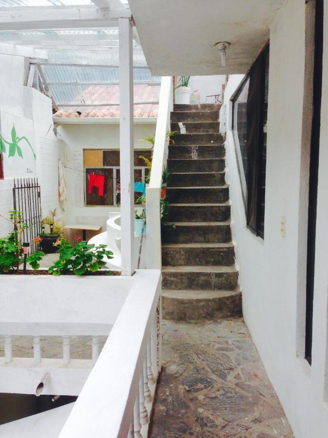 Casa De Flores Baños Esterno foto